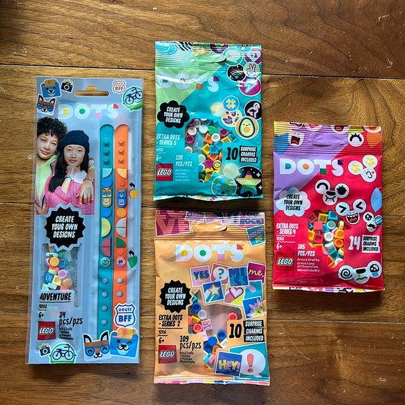 Lego Dots bracelet set with 3 packs of extra Dots (retired) - Picture 1 of 2